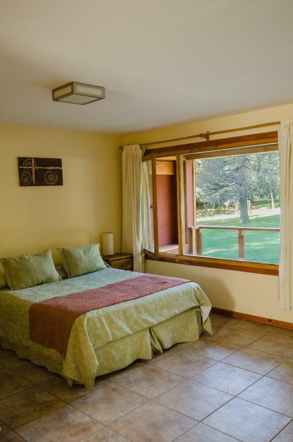 Unquehue Apartamentos Dormis Villa La Angostura Ngoại thất bức ảnh