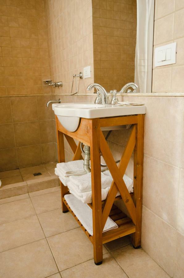 Unquehue Apartamentos Dormis Villa La Angostura Ngoại thất bức ảnh